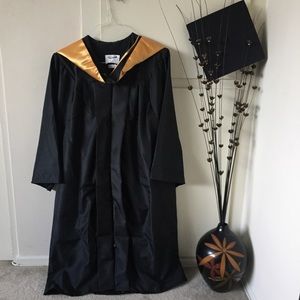Black Graduation Gown Jostens